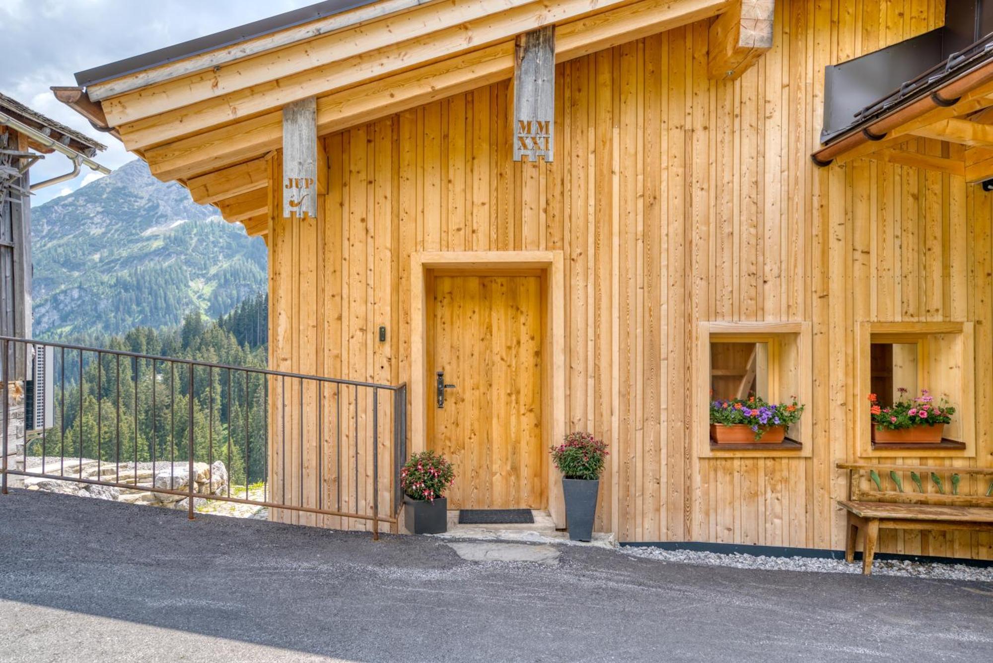 Jup - A Luxury Boutique Chalet Warth  Extérieur photo
